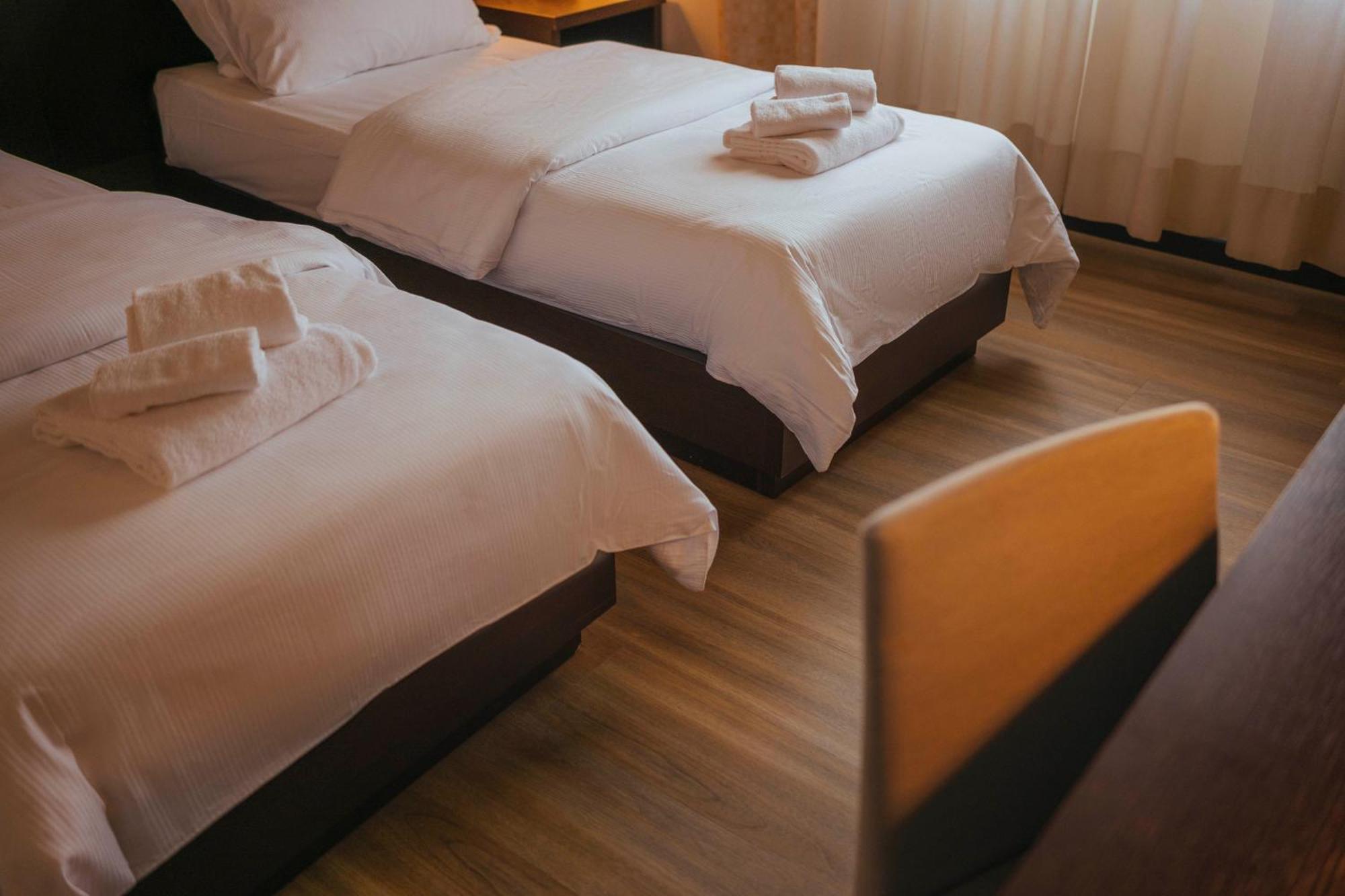 Hotel Palazzo Paradiso Медуна-ди-Ливенца Экстерьер фото