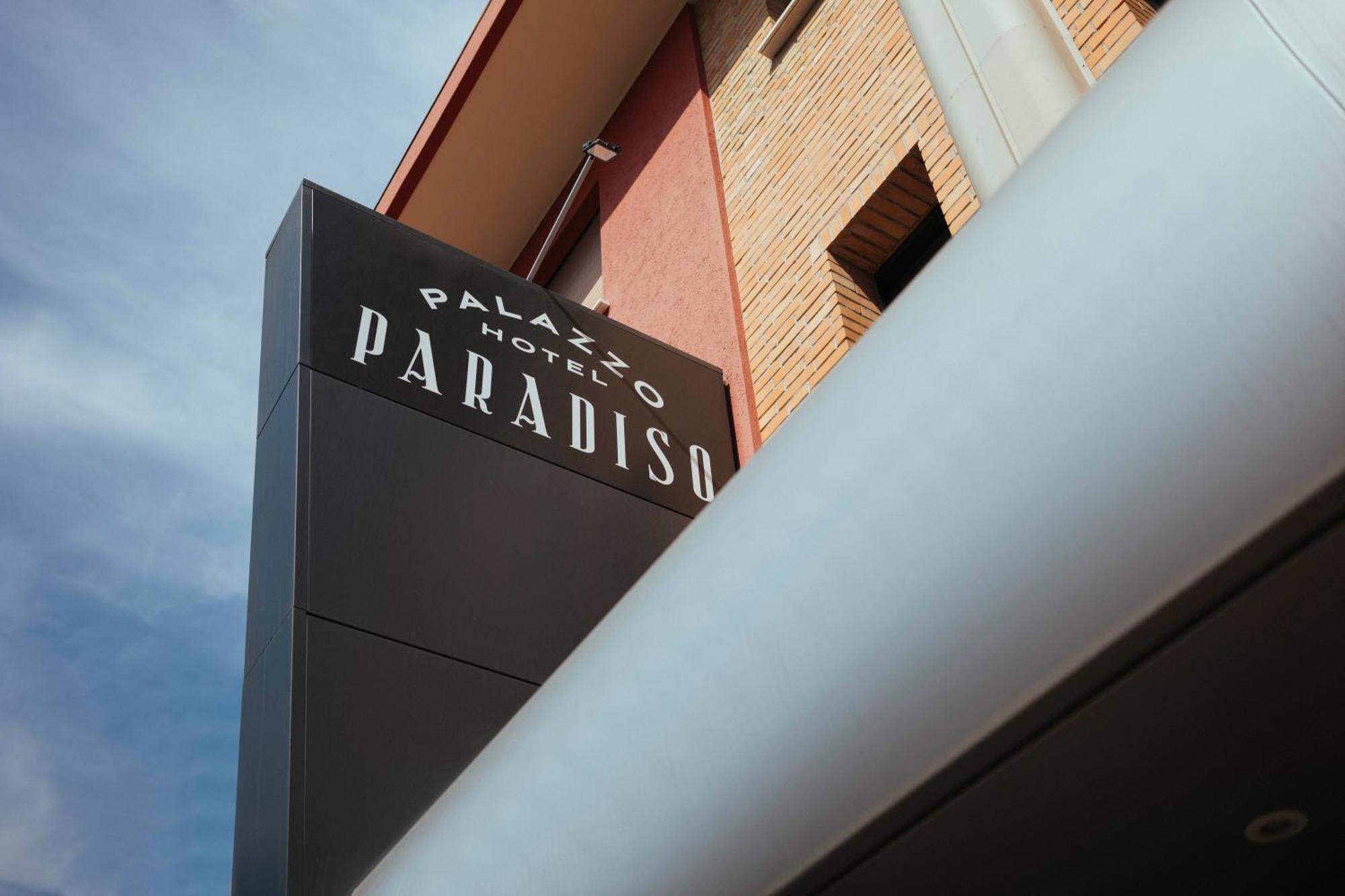 Hotel Palazzo Paradiso Медуна-ди-Ливенца Экстерьер фото